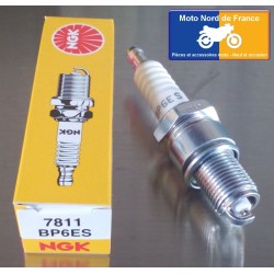 Set of 2 spark plugs NGK type BP6ES