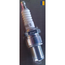 Set of 2 spark plugs NGK type BP6ES