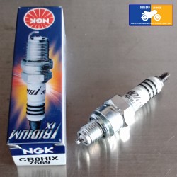 NGK iridium spark plugs type CR8HIX (7669)